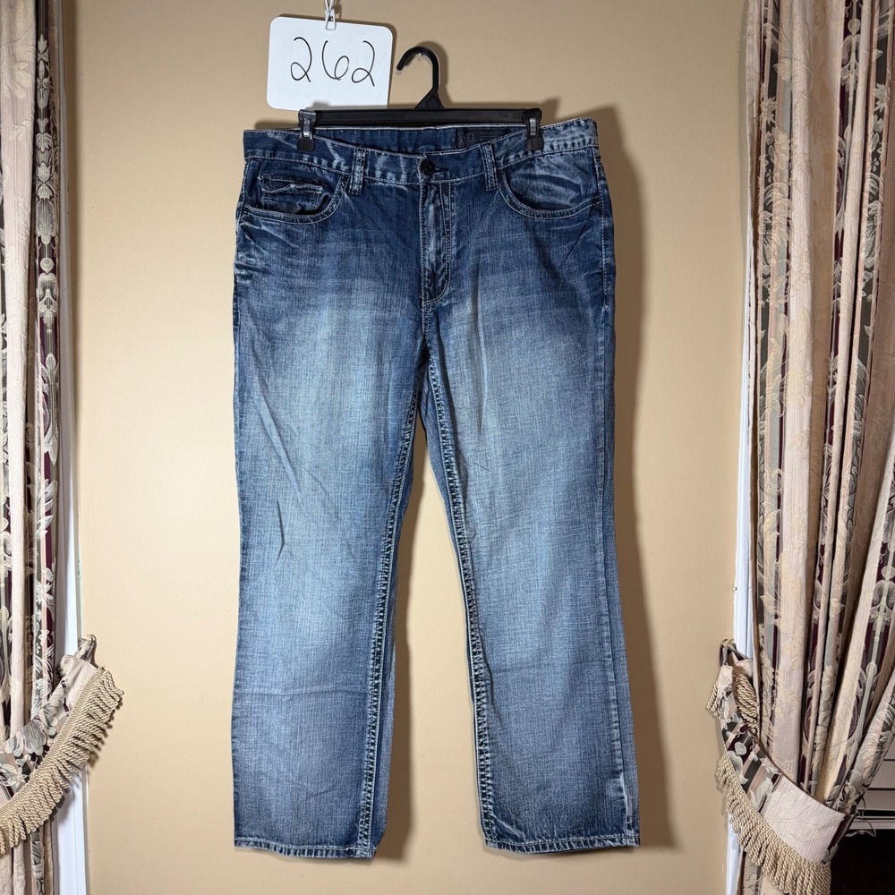 Axel Treadwell Relaxed Straight Leg Jeans Mens 38x32 Blue Medium Wash Denim